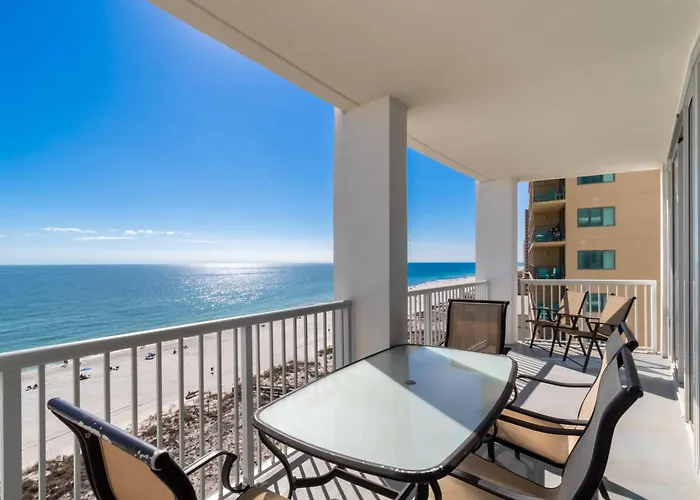 Apartment Island Tower